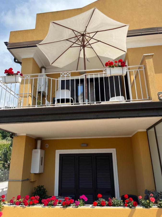 Residenza De Luca Apartment Tropea Eksteriør billede